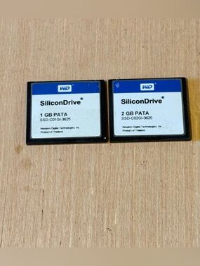 2-Western Digital SiliconDrive SSD-C01GI-3625, 1/2GB PATA Card“UNTESTED”Read Blw